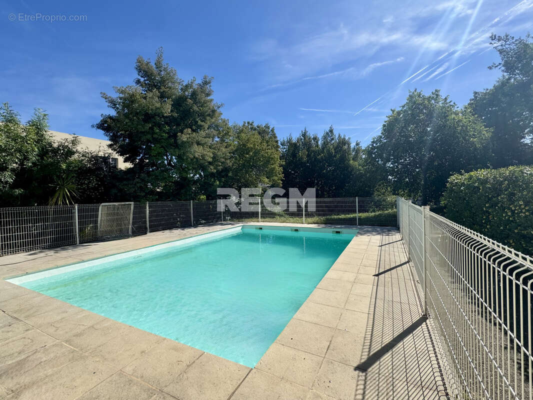 Appartement à MANDELIEU-LA-NAPOULE