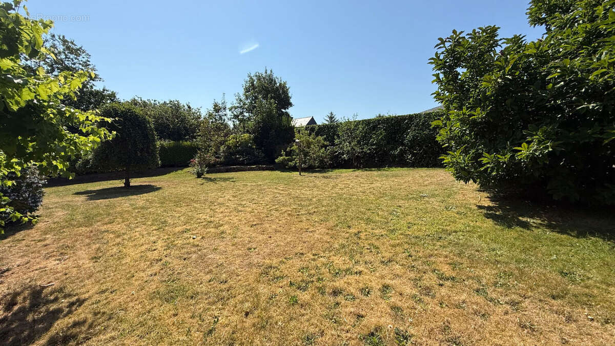 Maison 90 m2 - véranda - terrain de 1100m2 - GUILERS - photo 6