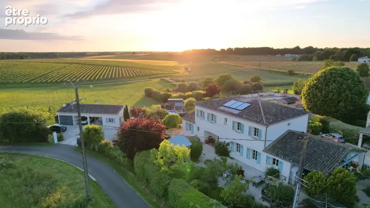 Une heure de Bordeaux - Belle maison économe en énergie avec suites d'invités & petite piscine - photo 20