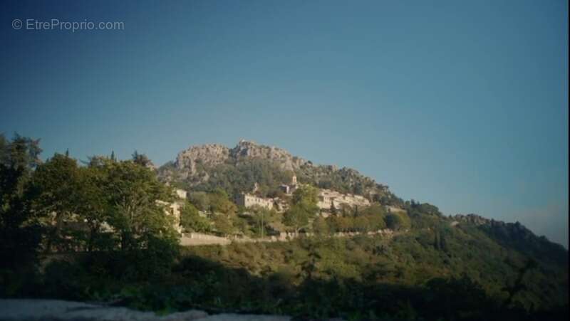 Commerce à SAINTE-AGNES