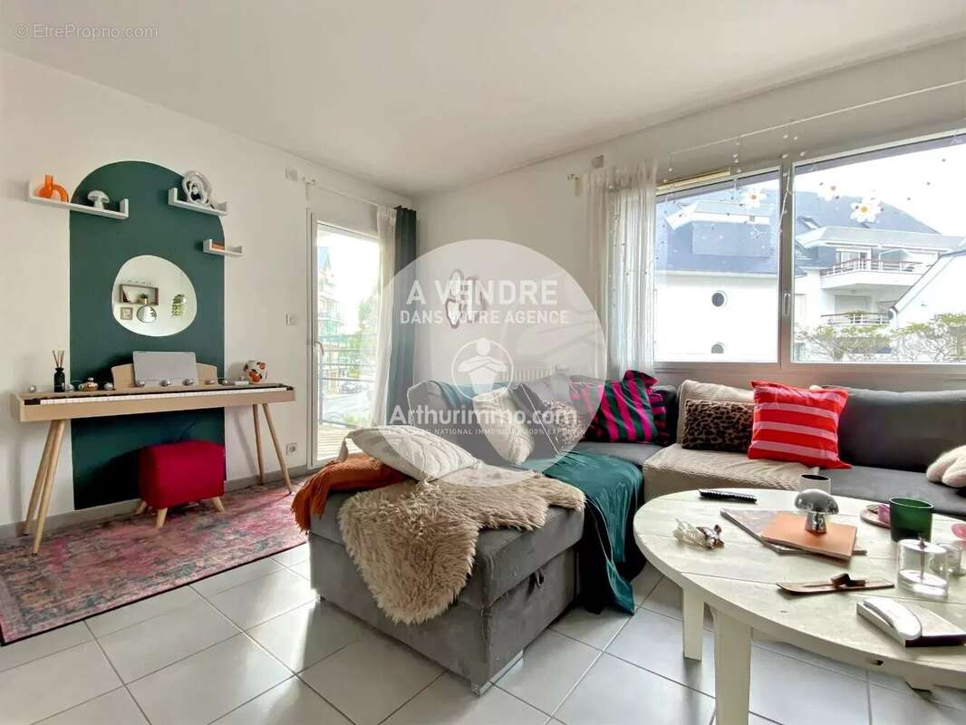 Quartier recherché, plages et commerces à pied ! - photo 2