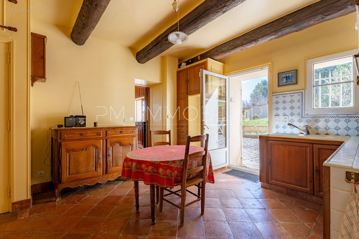 Maison à ANSOUIS