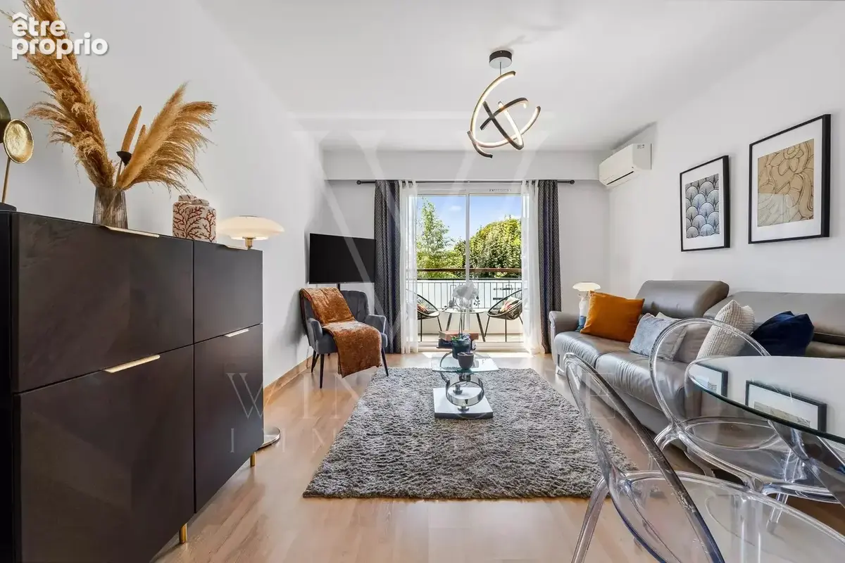 Appartement 1 pièce 28 m² · à Cannes · 28,3 m² · 222 000 €
