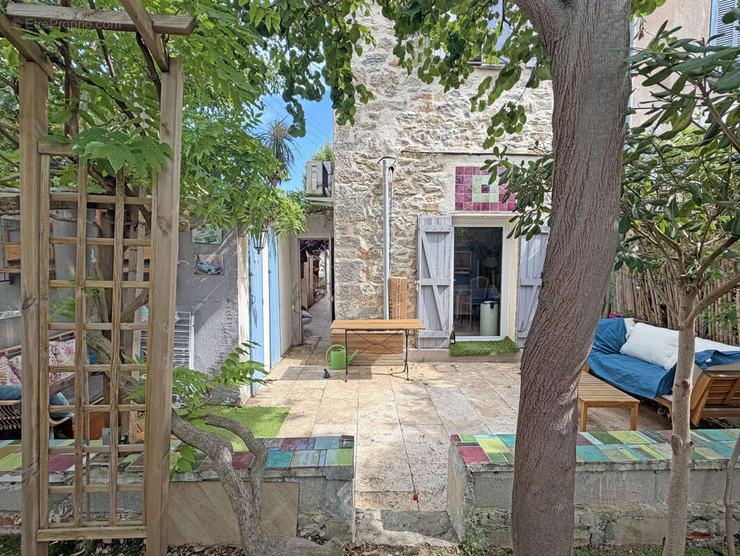 Maison à HYERES