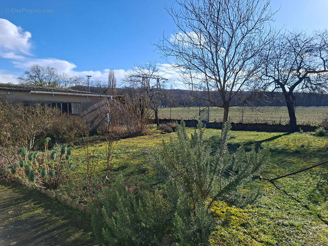 Maison à BEAUMONT-SUR-OISE