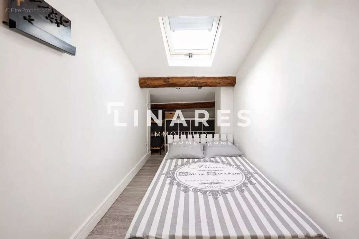 Appartement à MARSEILLE-1E