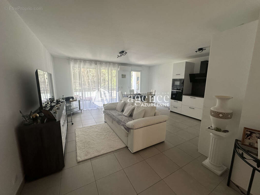Appartement à CAGNES-SUR-MER
