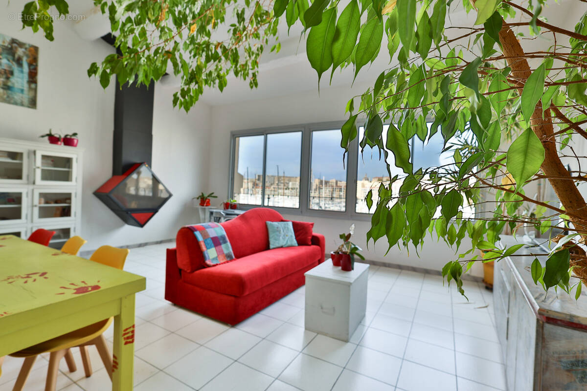 Appartement à MARSEILLE-7E