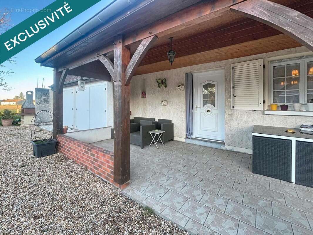 Photo 2 - Maison à NEUVIC