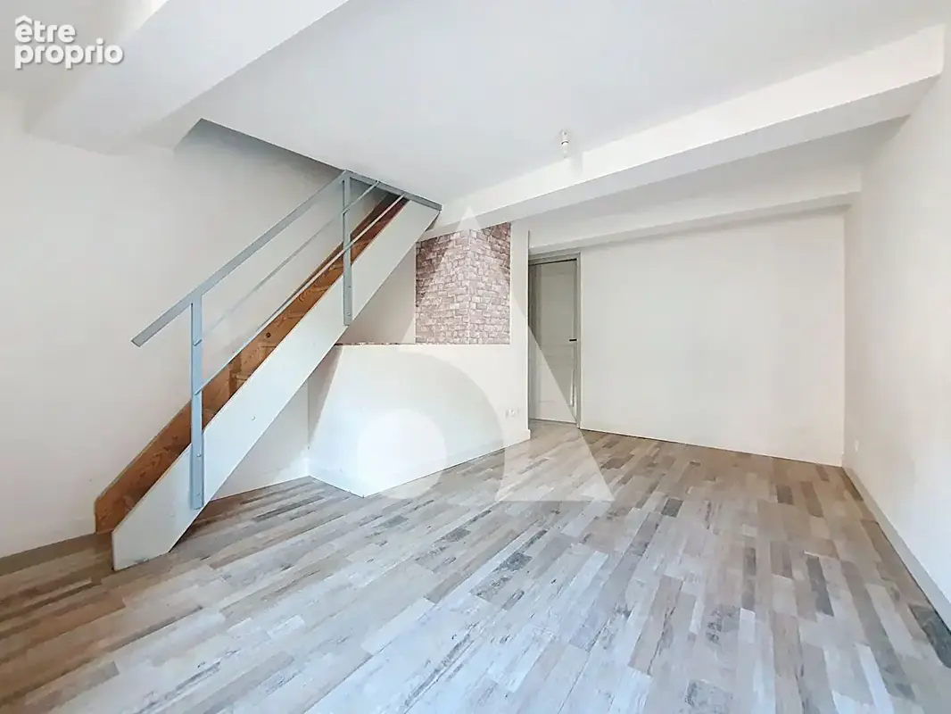 Agde centre  maison rénovée 78 m² -2 chambres - sans copropriété - 90 000 - photo 6