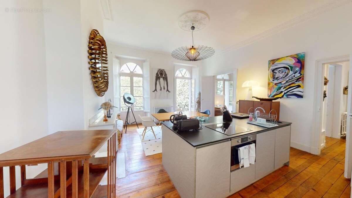 Appartement à BAGNERES-DE-LUCHON