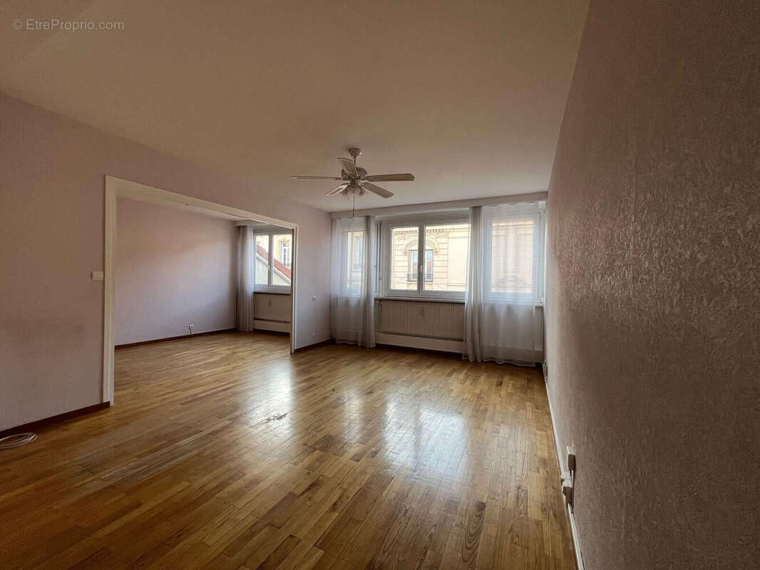 Photo 3 - Appartement à SAINT-ETIENNE