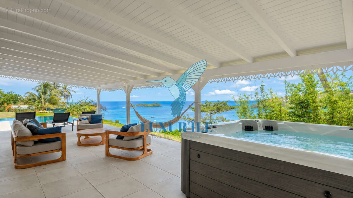 Villa d’exception avec vue panoramique sur la mer des Caraïbes - photo 3
