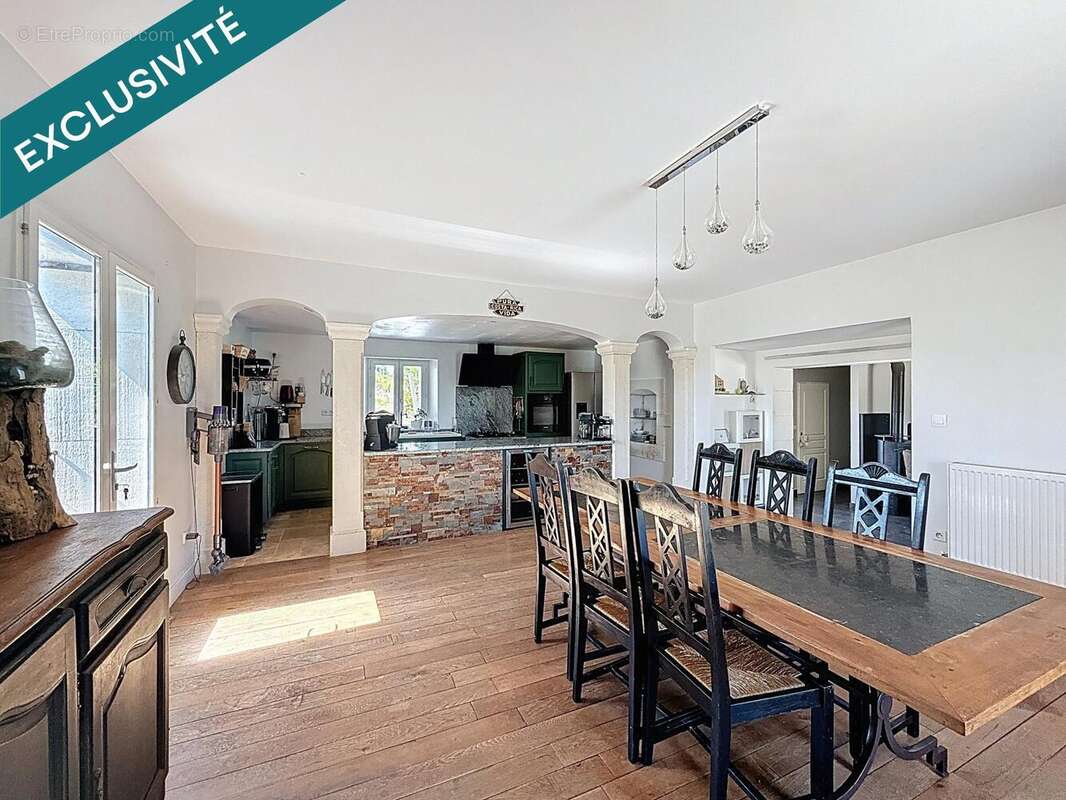 Photo 2 - Maison à CHATEAUNEUF-SUR-CHARENTE