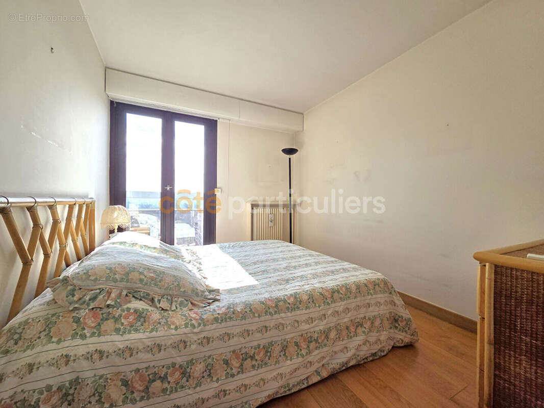 Appartement Saint Germain En Laye 5 pièce(s) 94 m2 - Balcon - Double Box - photo 11