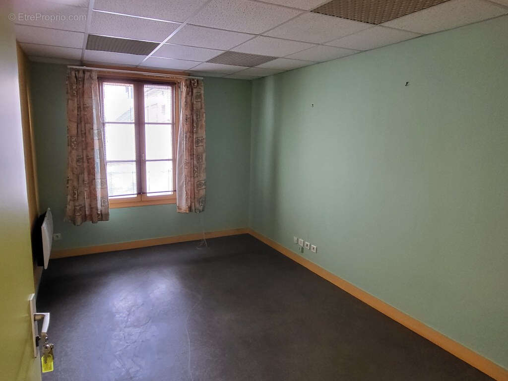 Appartement à EPERNON