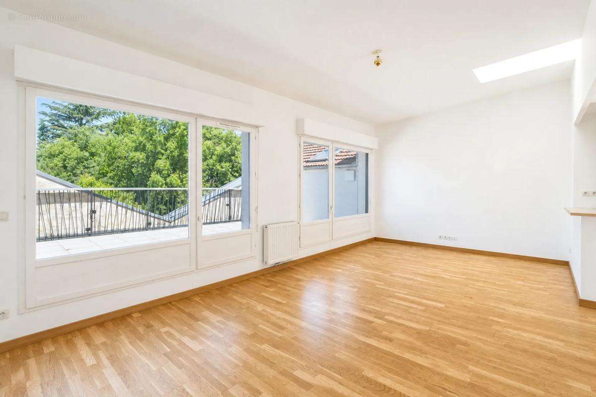 Appartement de 4 pièces de 83 m² à Bordeaux - photo 3
