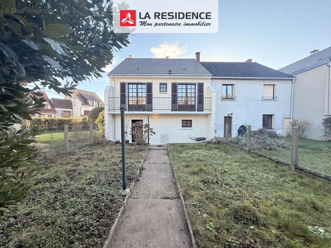 Maison à VELIZY-VILLACOUBLAY