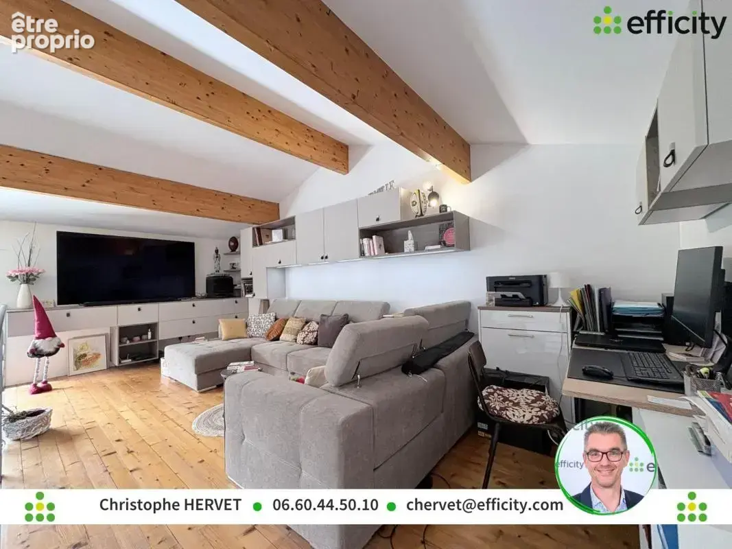 Maison 230 m² à Champniers  - photo 14