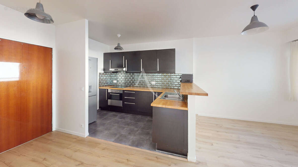 Appartement à PARIS-10E