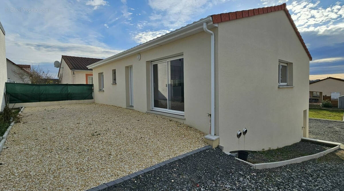 Maison à CUSSET