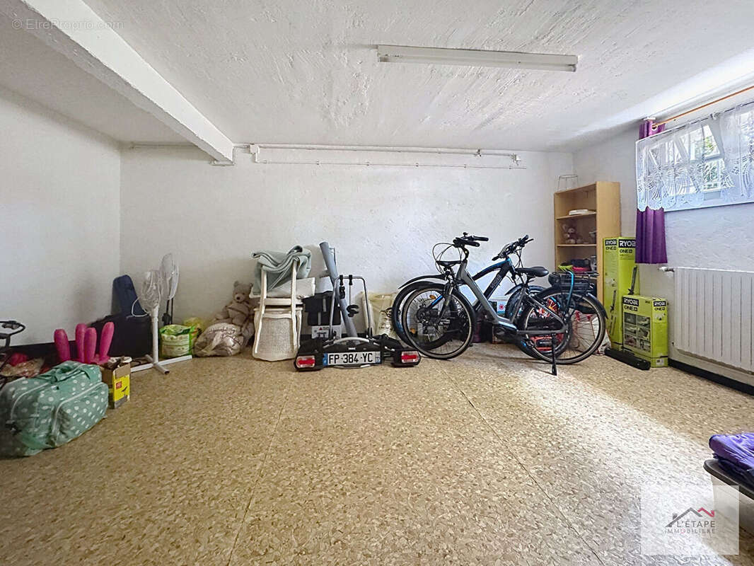 Maison sur sous-sol - 125 m² - Plus de 1 400 m² de terrain - Landeronde - photo 9