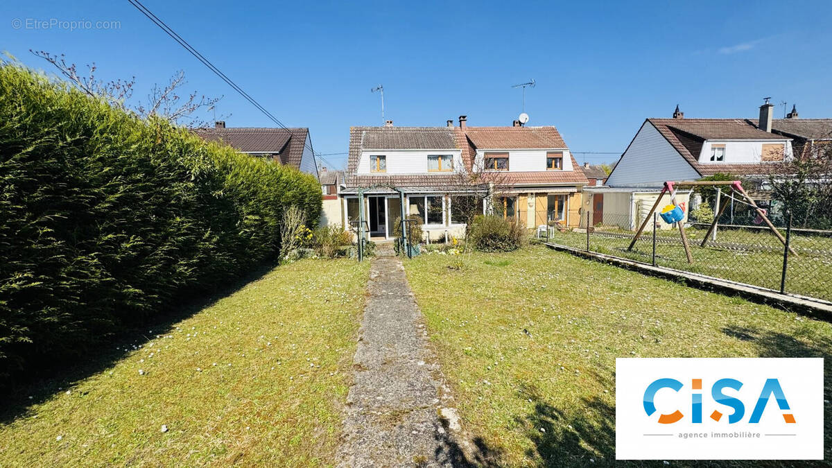 Maison à PONT-SAINTE-MAXENCE