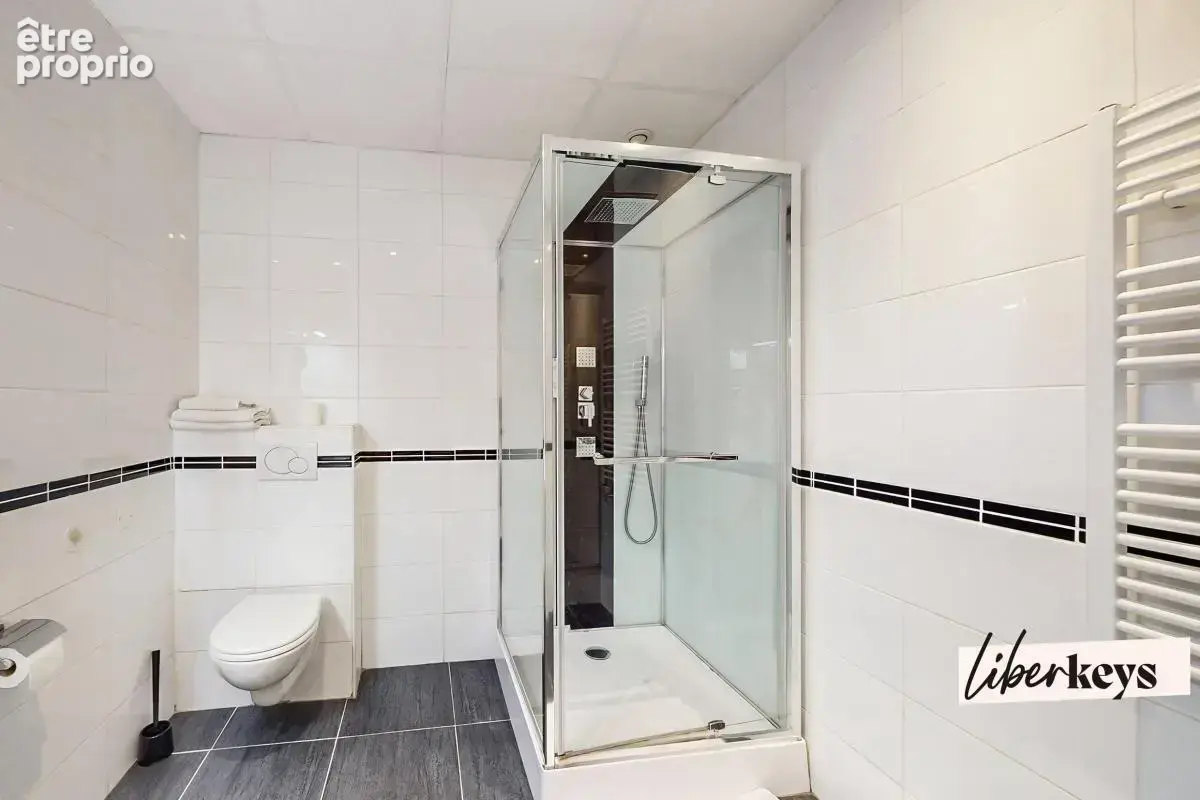 Propriété d'exception avec 12 suites indépendantes  - A Proximité de Rambouillet et Montfort L'Amaury - photo 9
