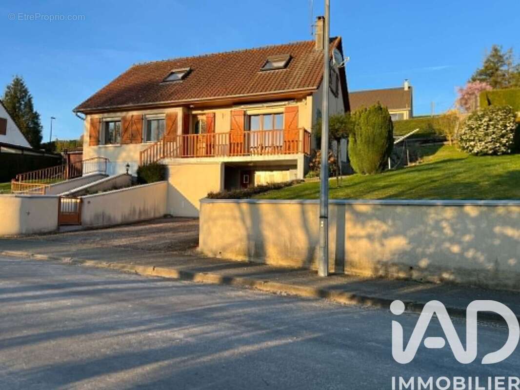 Photo 2 - Maison à FOUCARMONT