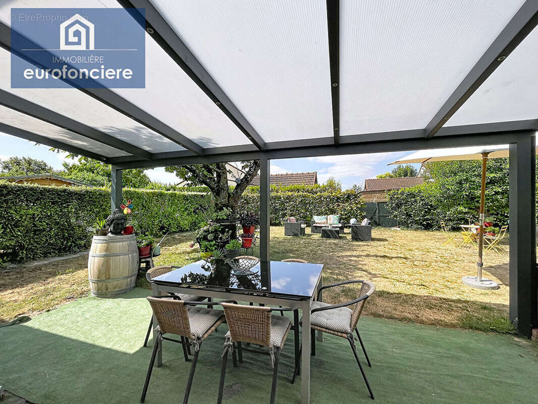Maison Saint Lyé 5 pièces 145 m2 - photo 9