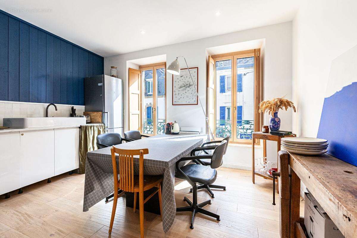 AURAY CENTRE Superbe appartement T4, 2 chambres, de 123,82 m² - photo 5
