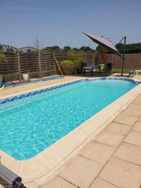 Maison à SAUZE-VAUSSAIS