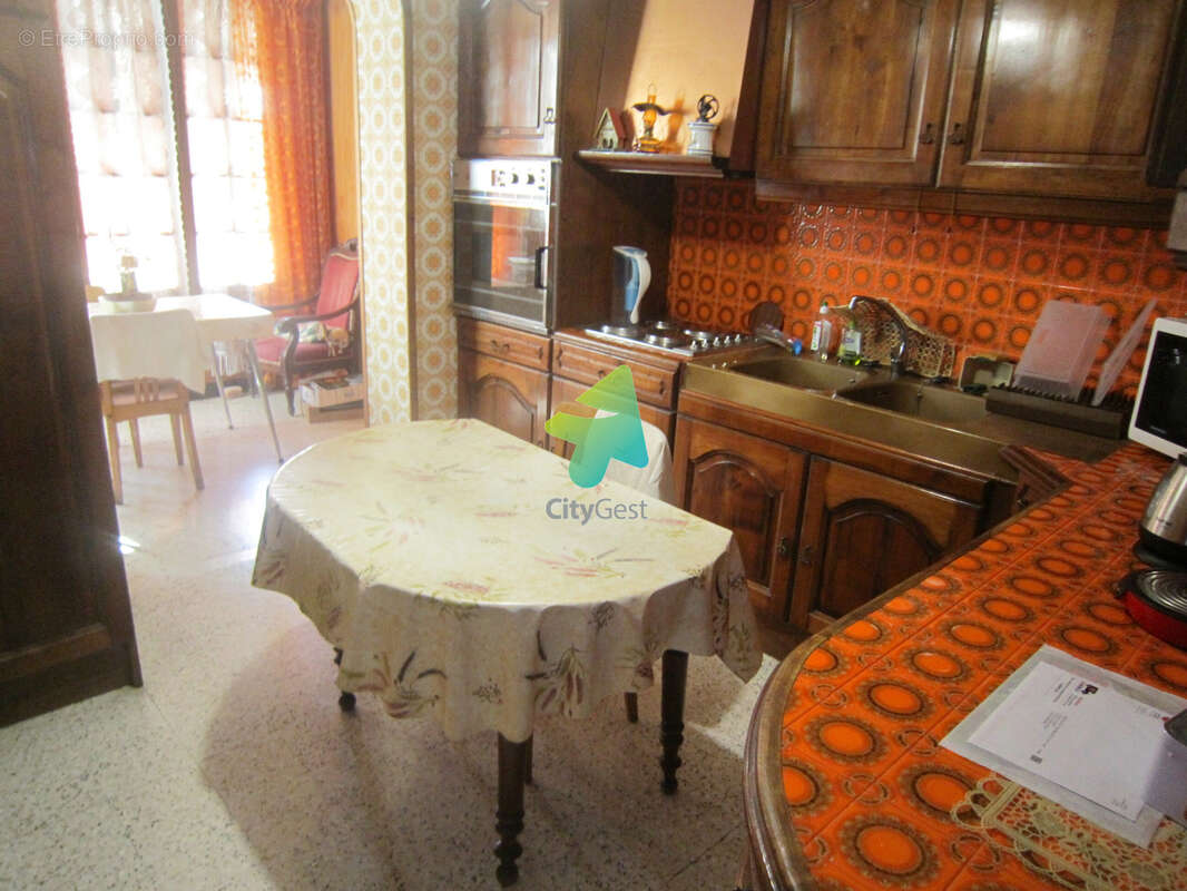 Narbonne type 4 + garage et jardin - photo 3