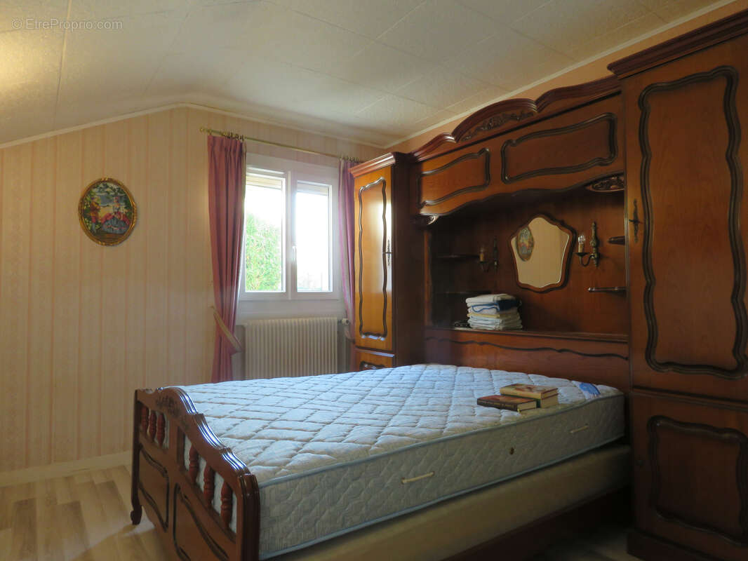 Maison à VILLEMANDEUR