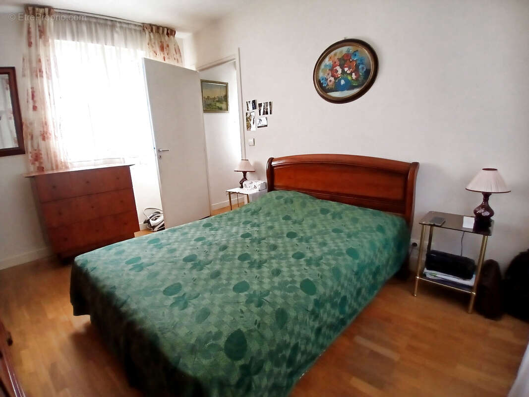 Appartement à PARIS-12E