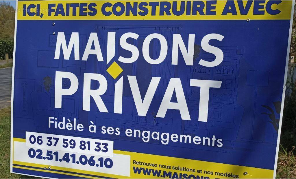 Terrain à LANDERONDE