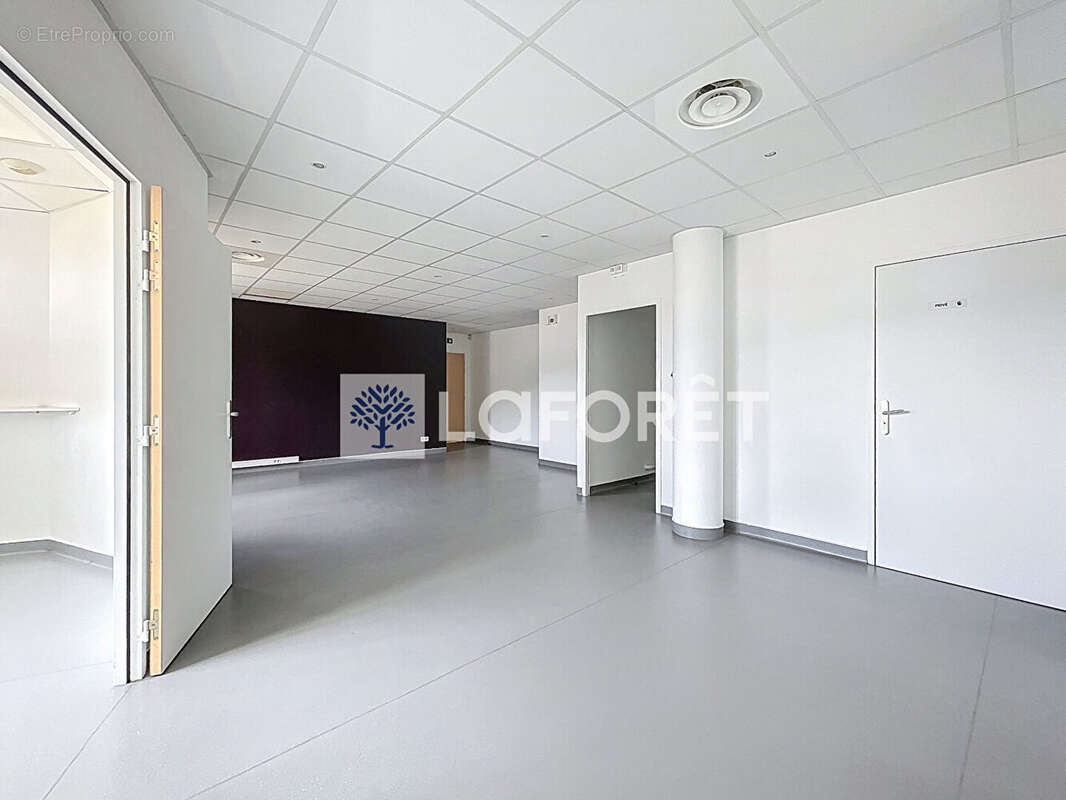 Commerce à BOURGOIN-JALLIEU