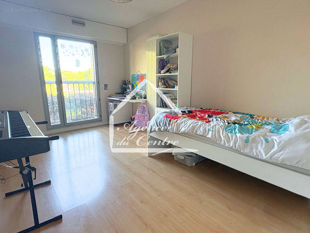 CACHAN 5 pièces 108m² Centre Ville - photo 12