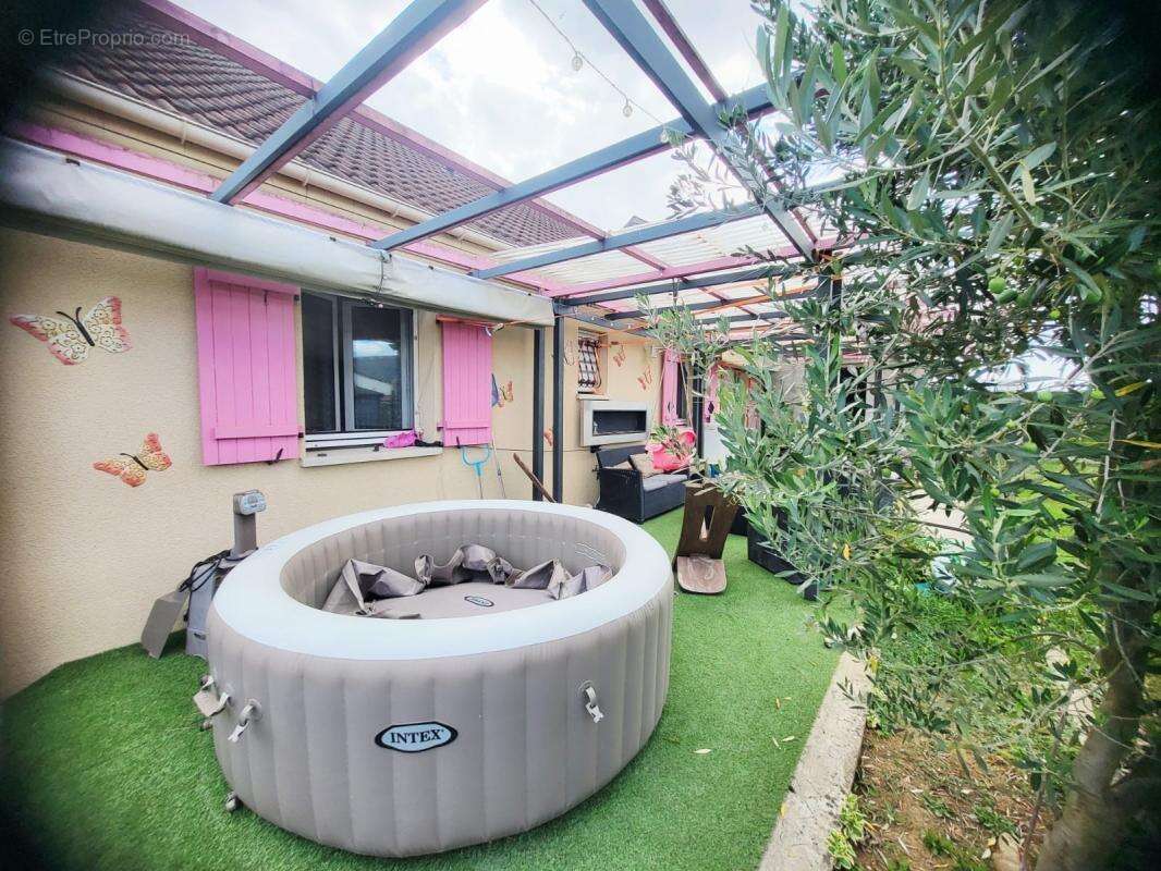 Maison à ANGERVILLE