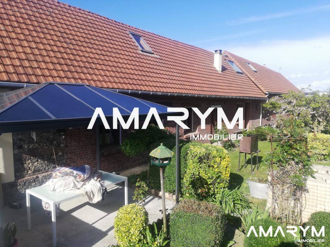 Maison à SAINT-MARTIN-EN-CAMPAGNE