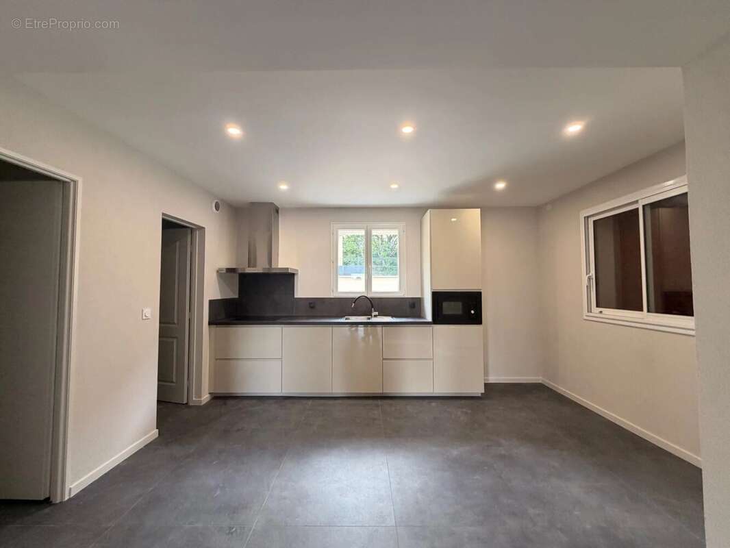 Appartement à VERFEIL