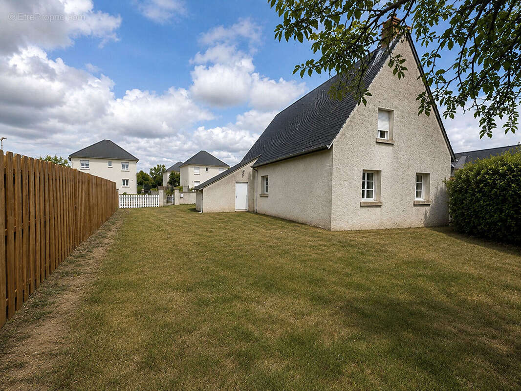 La Ville Aux Dames (37700) - Maison individuelle de 147 m² ? Vie de plain-pied - photo 10
