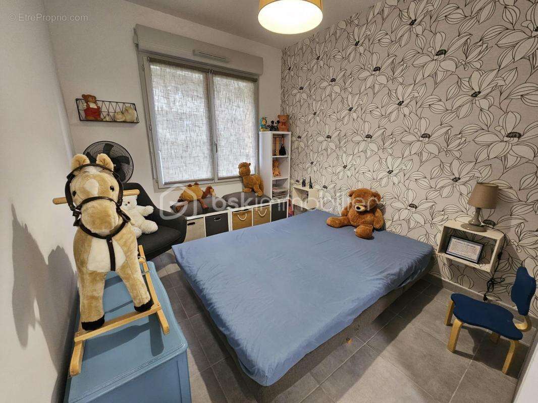 Appartement à LE MUY