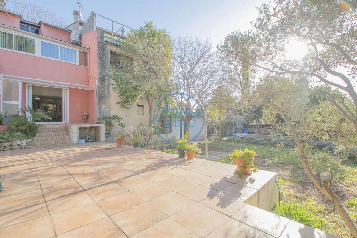 Maison à PUGET-VILLE