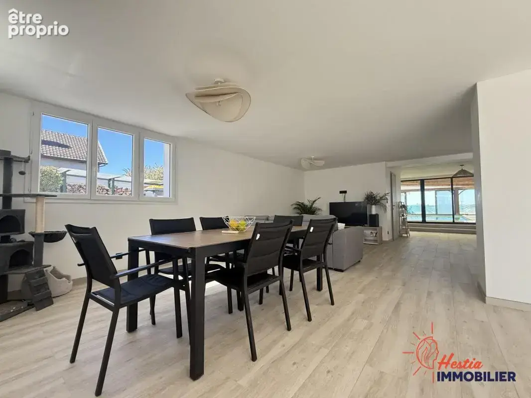 Maison d'exception entièrement rénovée au coeur du secteur de - photo 6