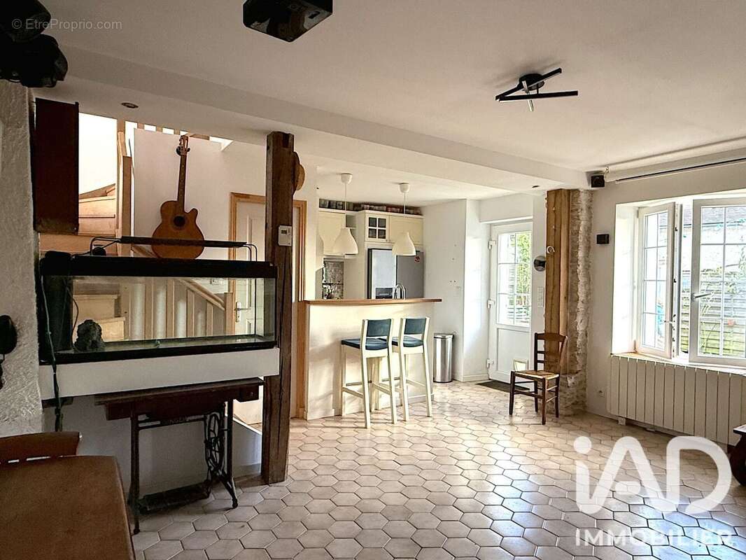 Photo 5 - Maison à HOUDAN