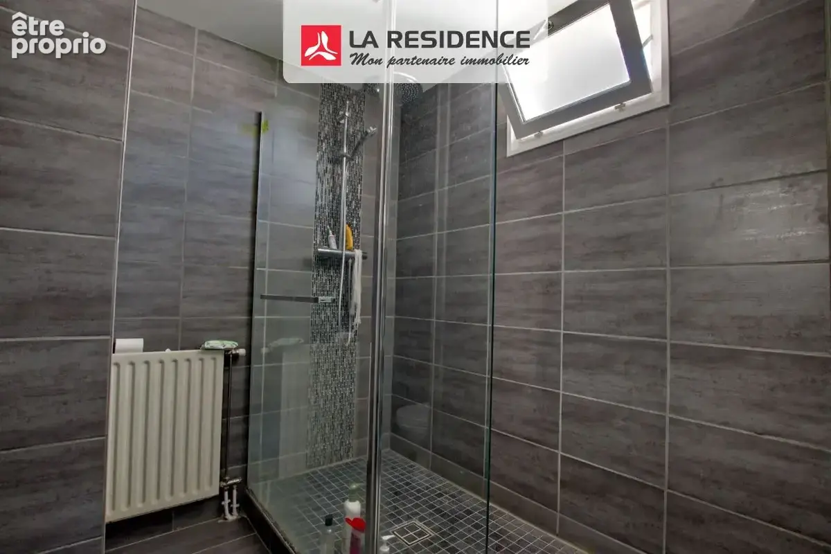 Maison 7 pièces 186 m² à vendre à Le Mesnil-Saint-Denis (78320) - photo 9