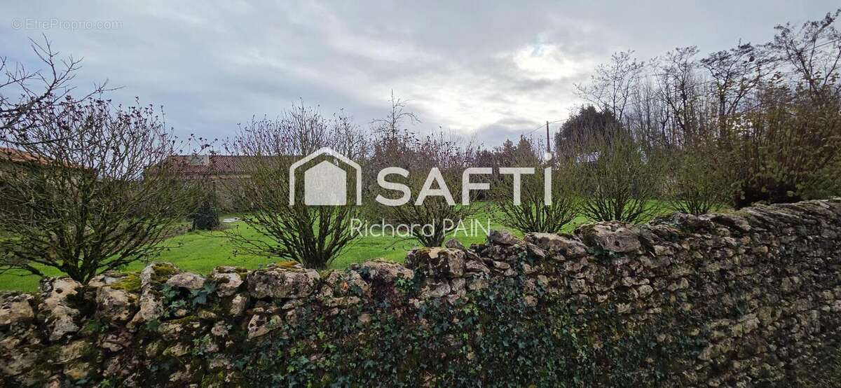 Photo 2 - Terrain à FRESSINES