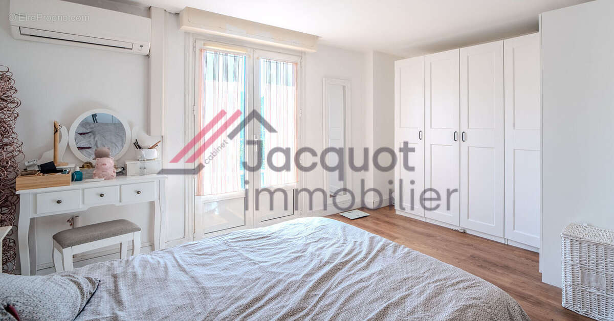 Appartement à LONS-LE-SAUNIER