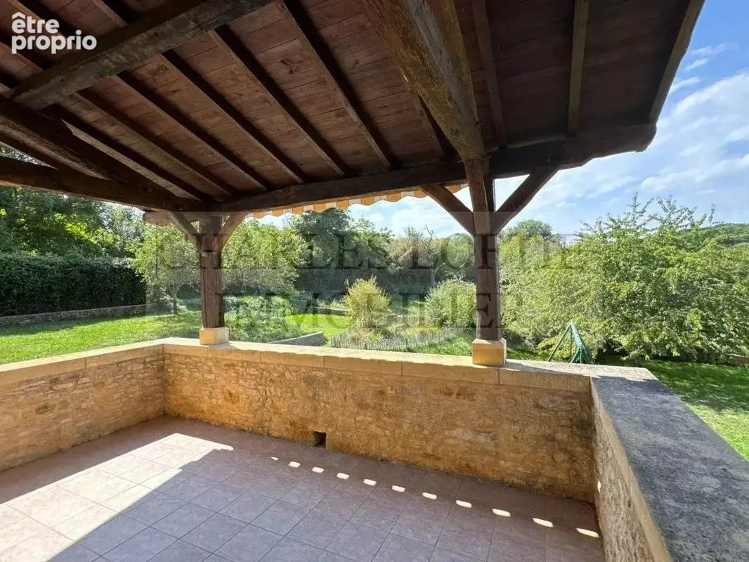Charmante maison de village avec piscine intérieur dans le bourg d'un village du Bourian - photo 9